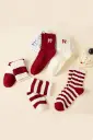 Socks_850d6acd-0822-4639-938b-a28664273b98.webp