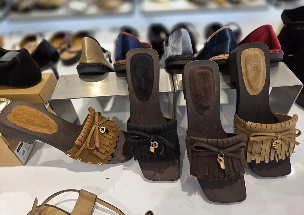[SH5681] SH5681 (Camel)