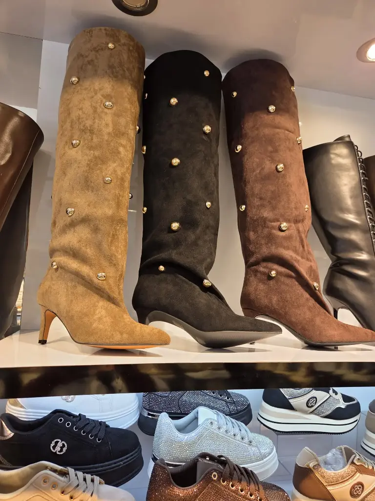 [SH5827] SH5827 (Camel)