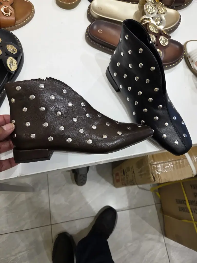 [SH5842] SH5842 (Black)