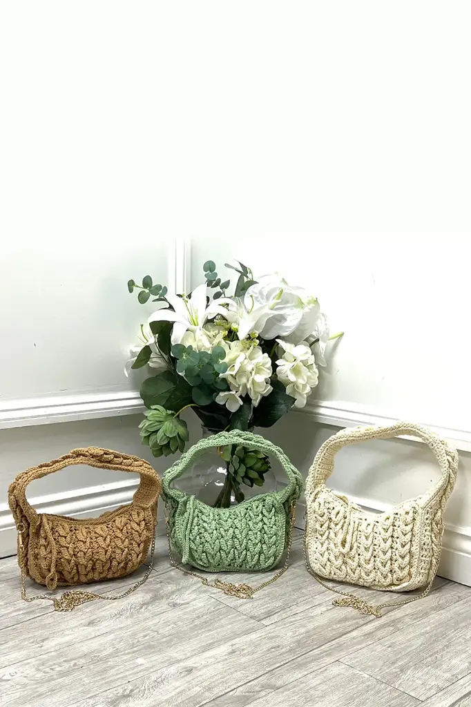 [25070] 25070 (Black)